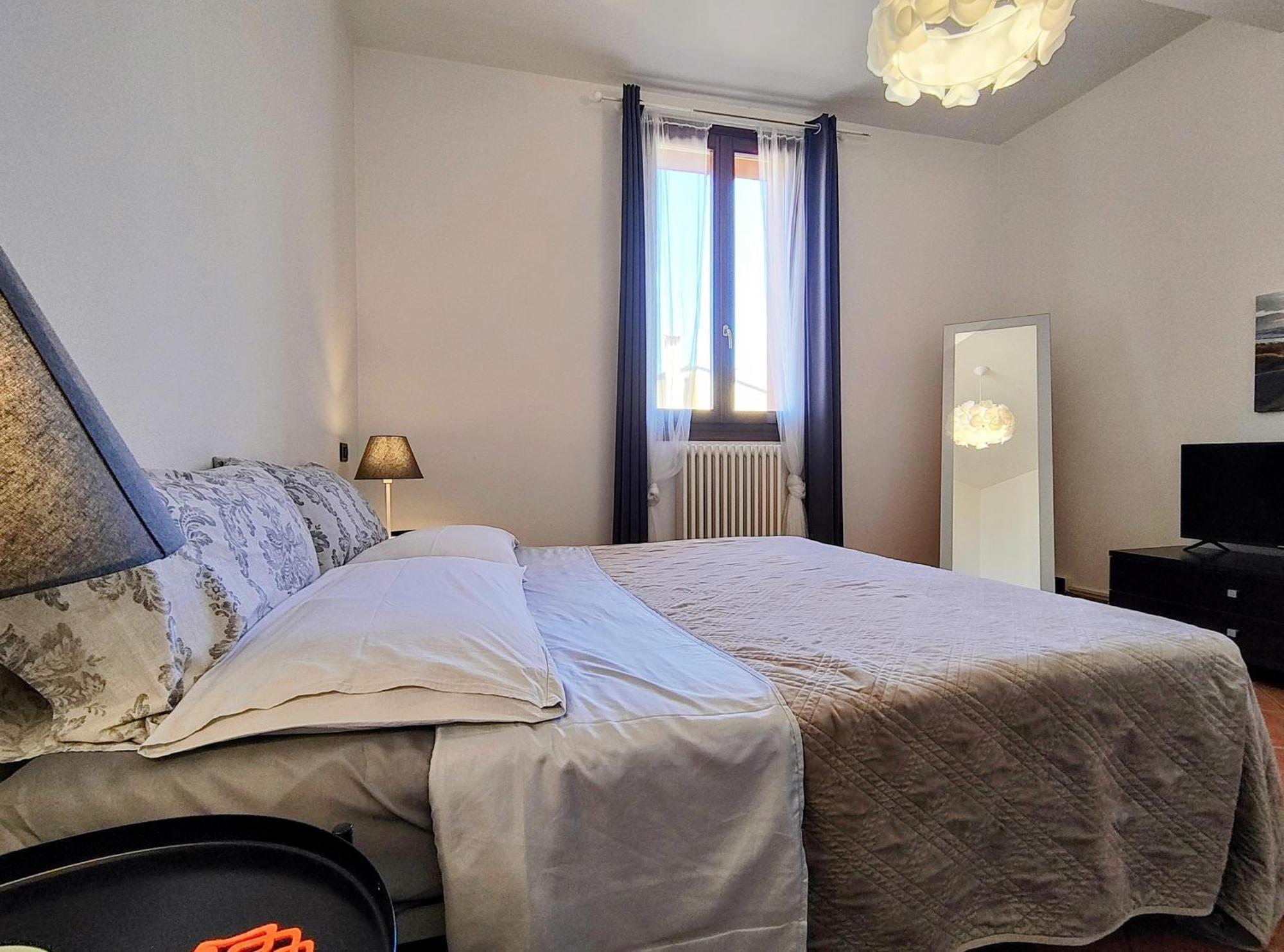 Yawhome B&B Bologna Exteriör bild